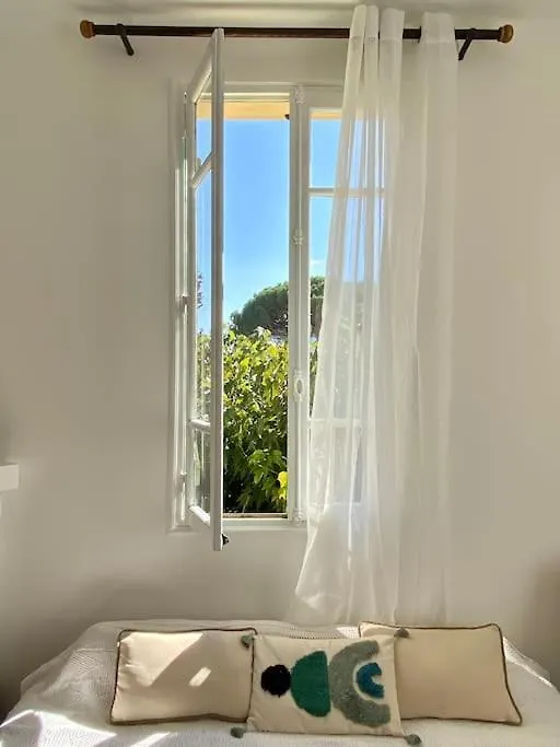 Charmant Haut De Villa T3 サン・シル・シュル・メール アパート